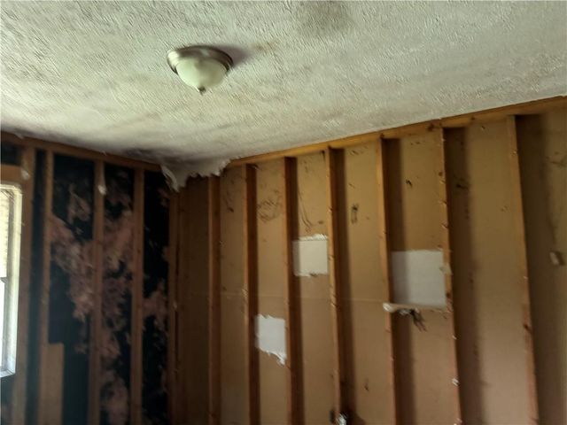 6127 Pinegrove Road, Riverdale, GA 30274