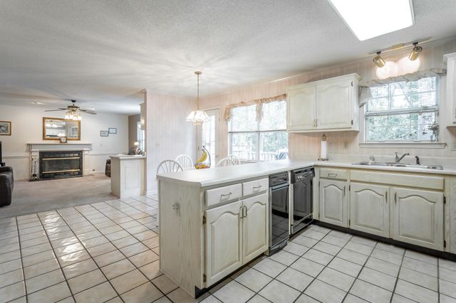 5311 Kellys Point, Ooltewah, TN 37363