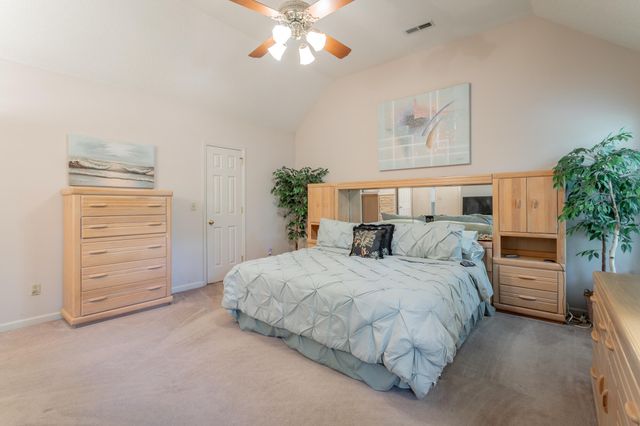 5311 Kellys Point, Ooltewah, TN 37363