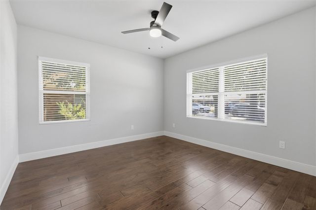 6422 Woodbrook Lane, Houston, TX 77008