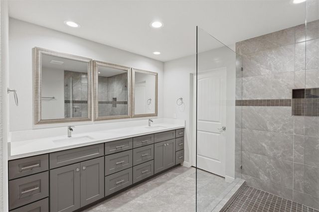 6422 Woodbrook Lane, Houston, TX 77008