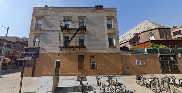556 Driggs Avenue, Brooklyn, NY 11211