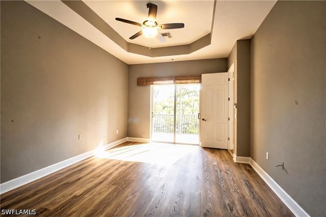 7848 Clemson ST 6-202, Naples, FL 34104