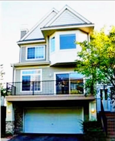 2332 Eagle Trace Lane, Woodbury, MN 55129