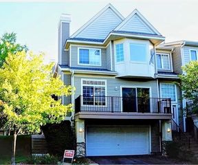 2332 Eagle Trace Lane, Woodbury, MN 55129