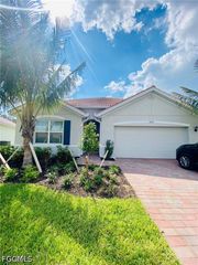 3076 Royal Gardens AVE, Fort Myers, FL 33916