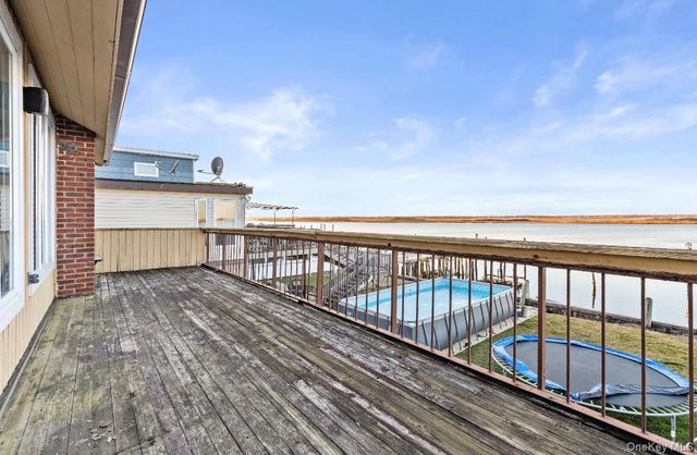 115 Maryland Avenue, Long Beach, NY 11561