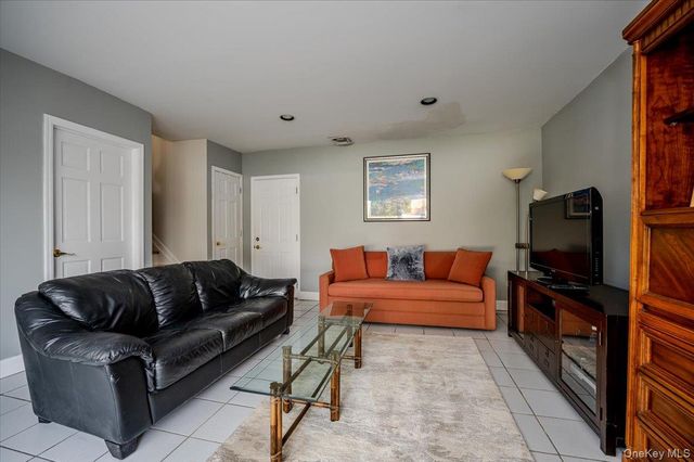 821 Channel Road, Long Beach, NY 11561