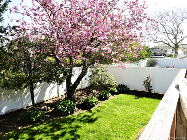 821 Channel Road, Long Beach, NY 11561