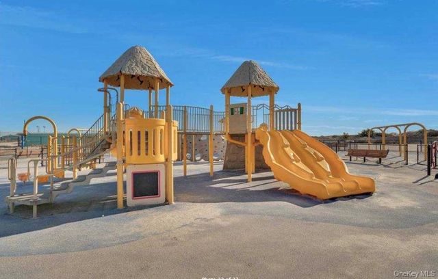 821 Channel Road, Long Beach, NY 11561