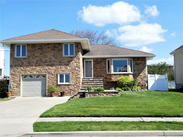 821 Channel Road, Long Beach, NY 11561