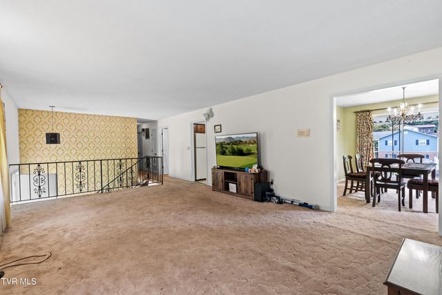 1510 Sun Valley Drive, Greeneville, TN 37745