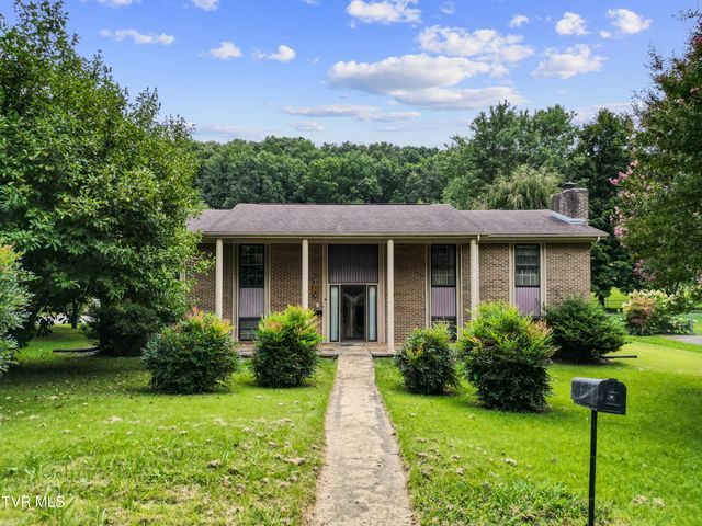1510 Sun Valley Drive, Greeneville, TN 37745