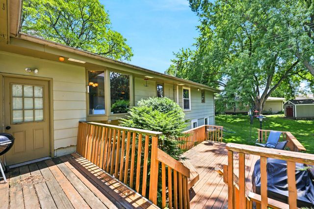 4909 Wisconsin Avenue N, New Hope, MN 55428