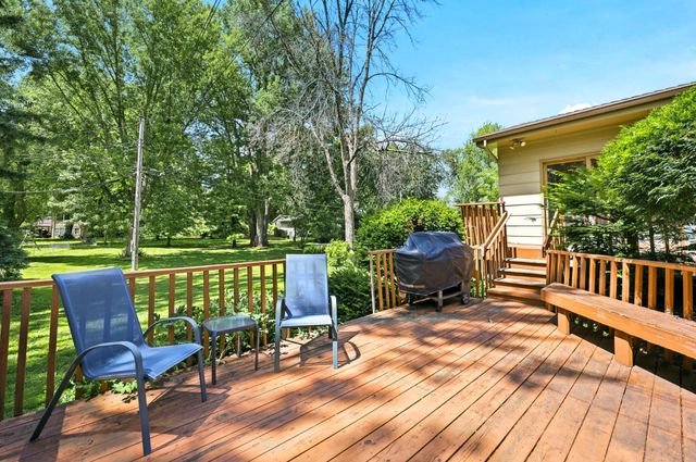 4909 Wisconsin Avenue N, New Hope, MN 55428