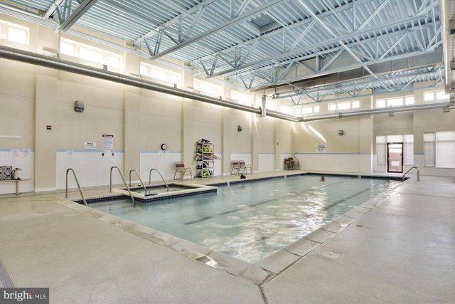 8135 VILLAGE CREST DR #125, Ellicott City, MD 21043