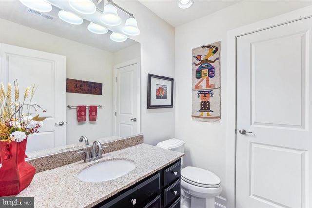 8135 VILLAGE CREST DR #125, Ellicott City, MD 21043
