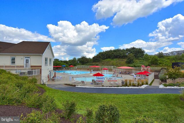 8135 VILLAGE CREST DR #125, Ellicott City, MD 21043