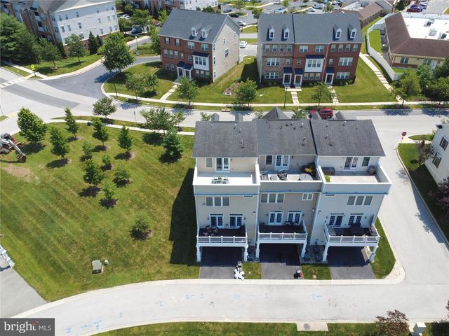 8135 VILLAGE CREST DR #125, Ellicott City, MD 21043