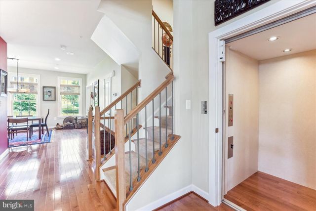 8135 VILLAGE CREST DR #125, Ellicott City, MD 21043