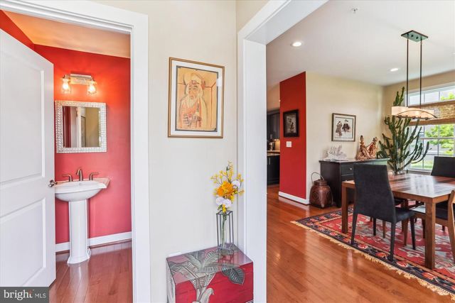 8135 VILLAGE CREST DR #125, Ellicott City, MD 21043