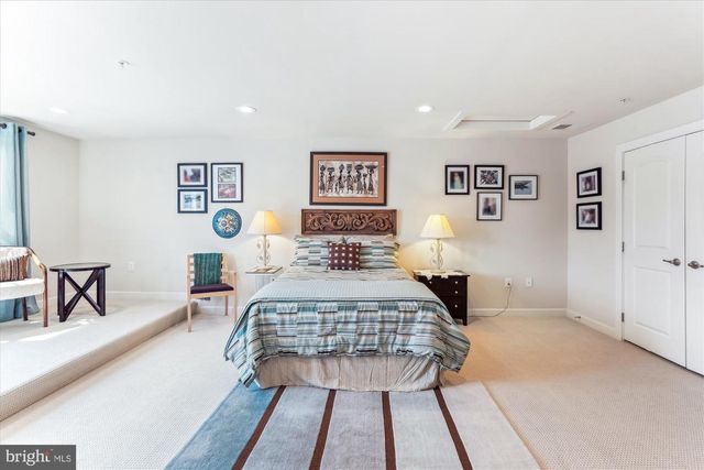 8135 VILLAGE CREST DR #125, Ellicott City, MD 21043