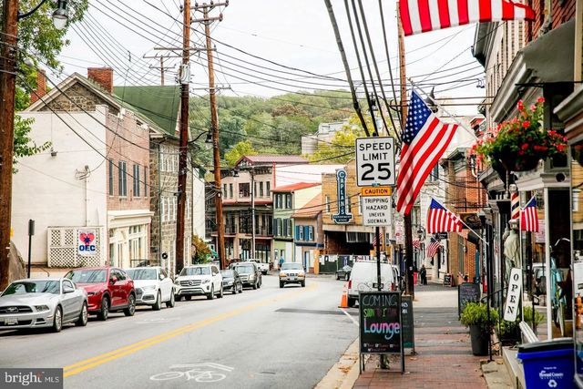 8135 VILLAGE CREST DR #125, Ellicott City, MD 21043