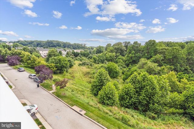8135 VILLAGE CREST DR #125, Ellicott City, MD 21043