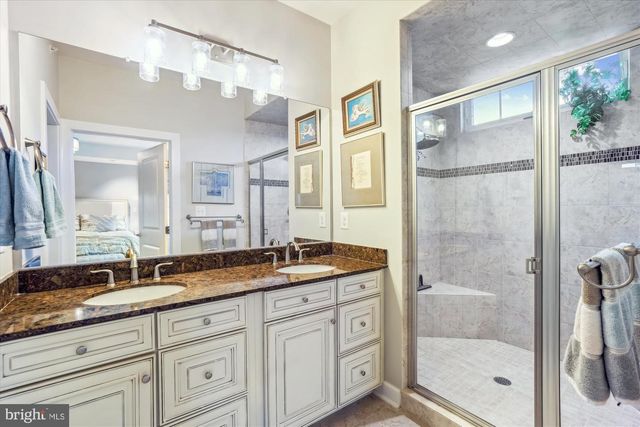 8135 VILLAGE CREST DR #125, Ellicott City, MD 21043