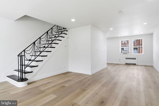 5903 BENNINGTON ST, Philadelphia, PA 19120