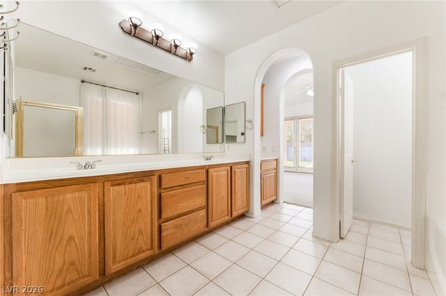 8225 Weeping Springs Avenue, Las Vegas, NV 89131