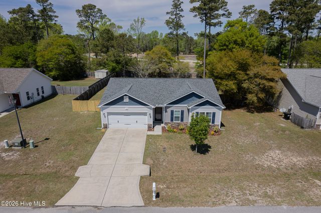 410 Peppermint Drive, Hubert, NC 28539