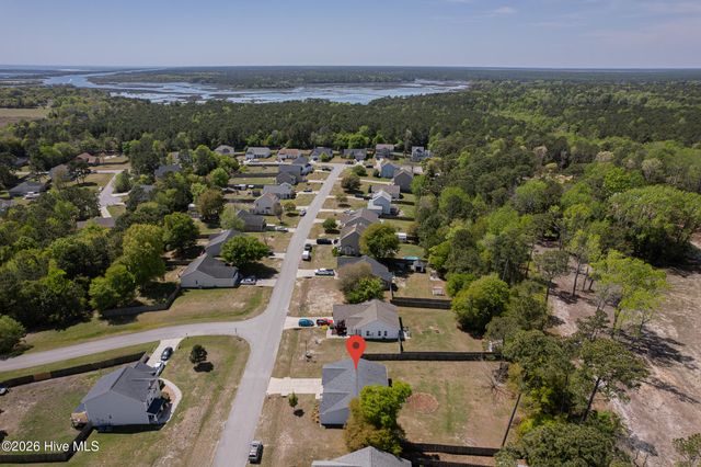 410 Peppermint Drive, Hubert, NC 28539