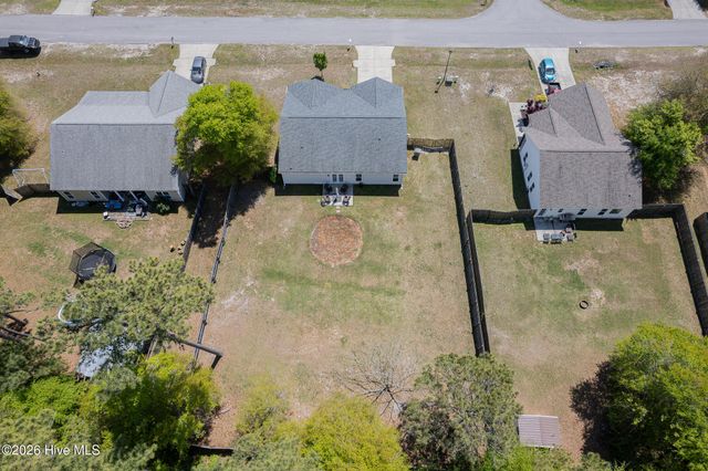 410 Peppermint Drive, Hubert, NC 28539