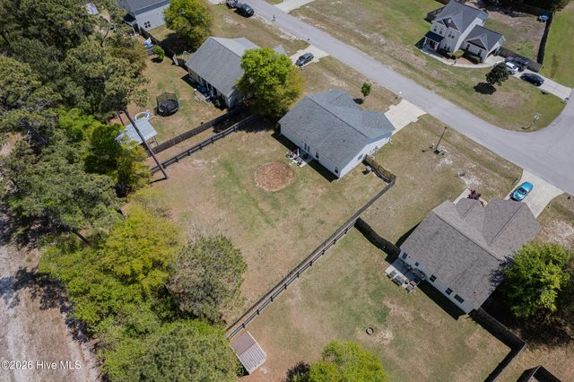 410 Peppermint Drive, Hubert, NC 28539