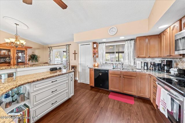 418 Charlotta Avenue SE, Palm Bay, FL 32909