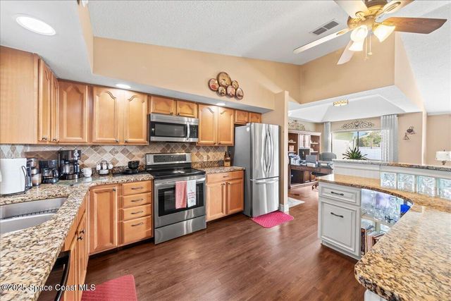 418 Charlotta Avenue SE, Palm Bay, FL 32909