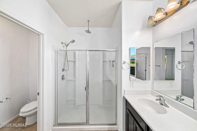 6623 E Via Jardin Verde, Tucson, AZ 85756