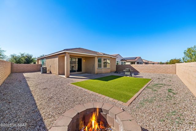 6623 E Via Jardin Verde, Tucson, AZ 85756