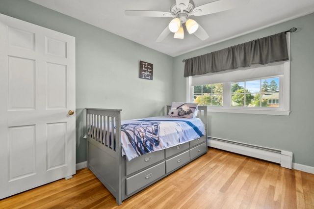 31 Columbus Road, Woburn, MA 01801