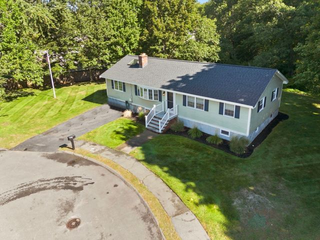 31 Columbus Road, Woburn, MA 01801