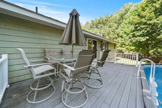 31 Columbus Road, Woburn, MA 01801
