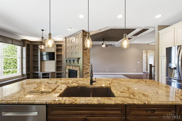 809 Morgan Drive, Monroe, OH 45050