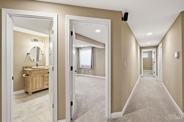 809 Morgan Drive, Monroe, OH 45050