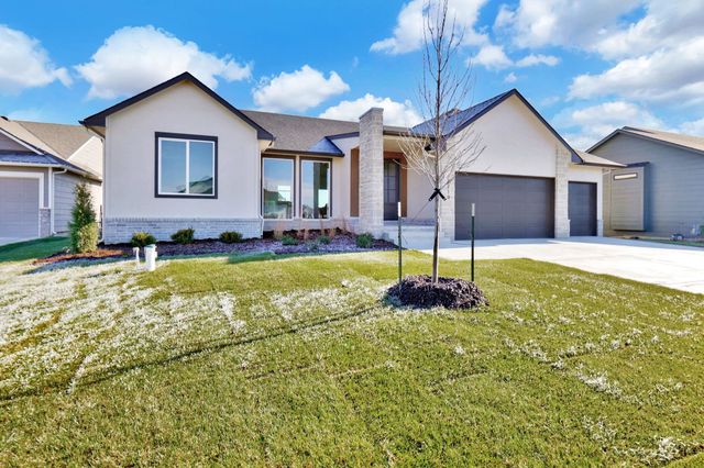 2710 N Bracken St, Wichita, KS 67226