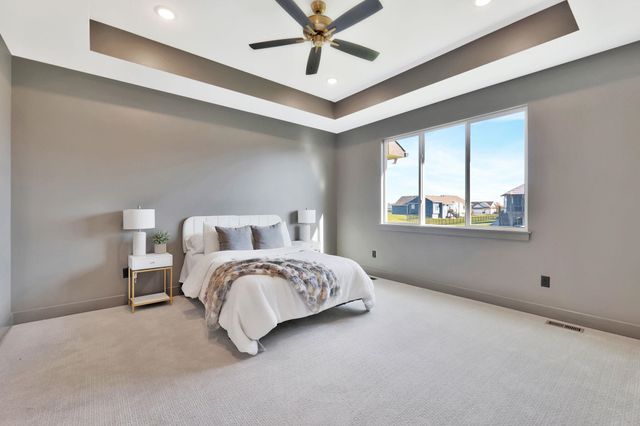 2710 N Bracken St, Wichita, KS 67226