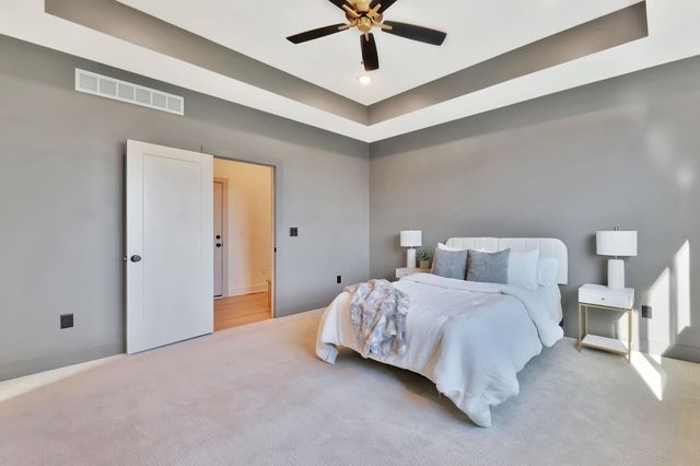 2710 N Bracken St, Wichita, KS 67226