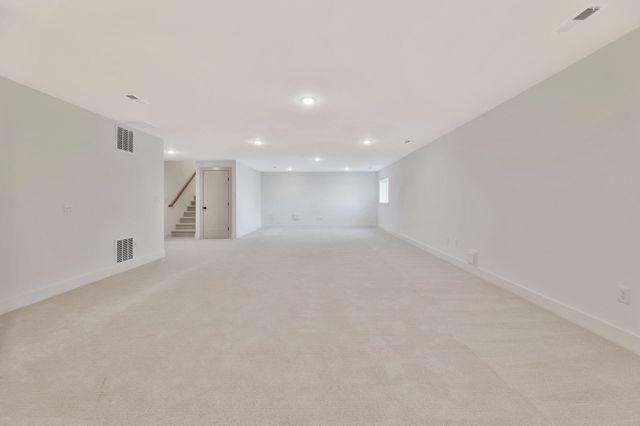 2710 N Bracken St, Wichita, KS 67226