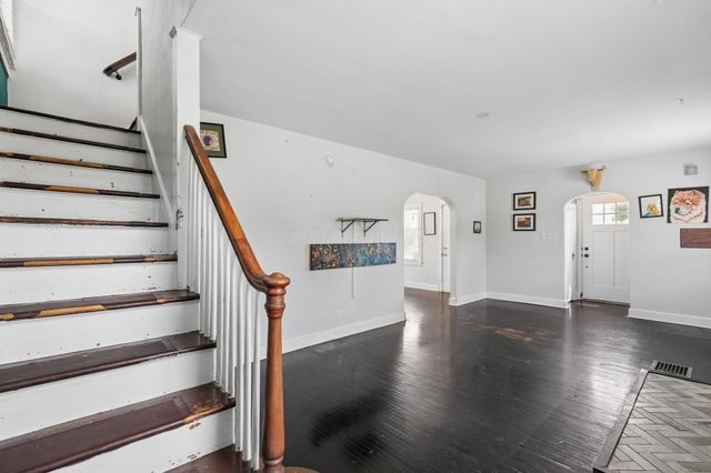 1580 E Weber Road, Columbus, OH 43211