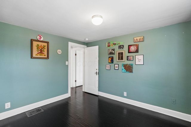 1580 E Weber Road, Columbus, OH 43211